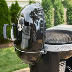 22” Performer™ Premium Charcoal Grill