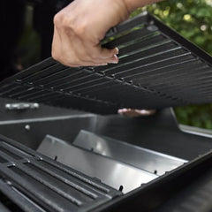 Spirit® EP-425 Gas Grill Stealth® Edition (Natural Gas)